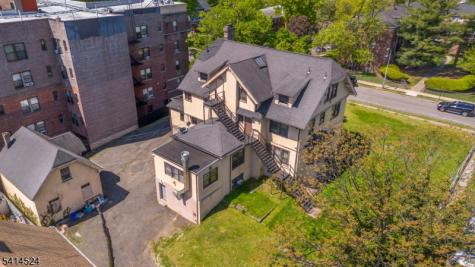 146 S Munn Avenue East Orange NJ 07018