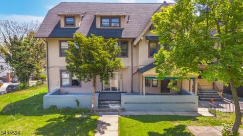 146 S Munn Avenue East Orange NJ 07018