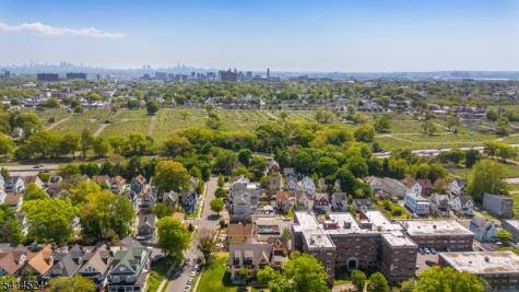 146 S Munn Avenue East Orange NJ 07018