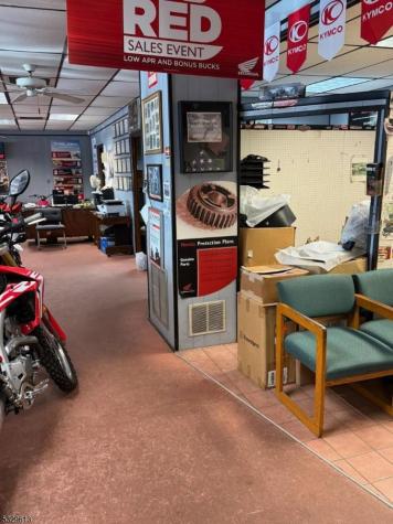 749 Us Highway 202 Readington NJ 08822