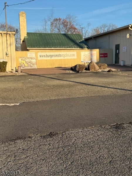 749 Us Highway 202 Readington NJ 08822