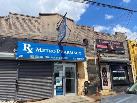 707 Frelinghuysen Avenue Newark NJ 07114