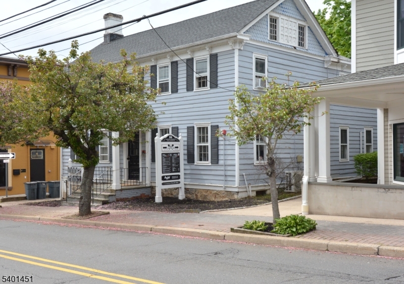 20 Leigh Street Clinton NJ 08809