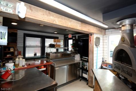 20 Leigh Street Clinton NJ 08809