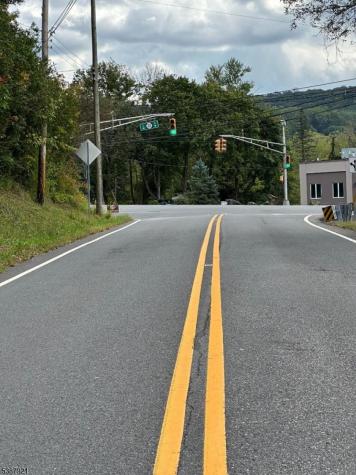 218 State Route 31 Hampton NJ 08827