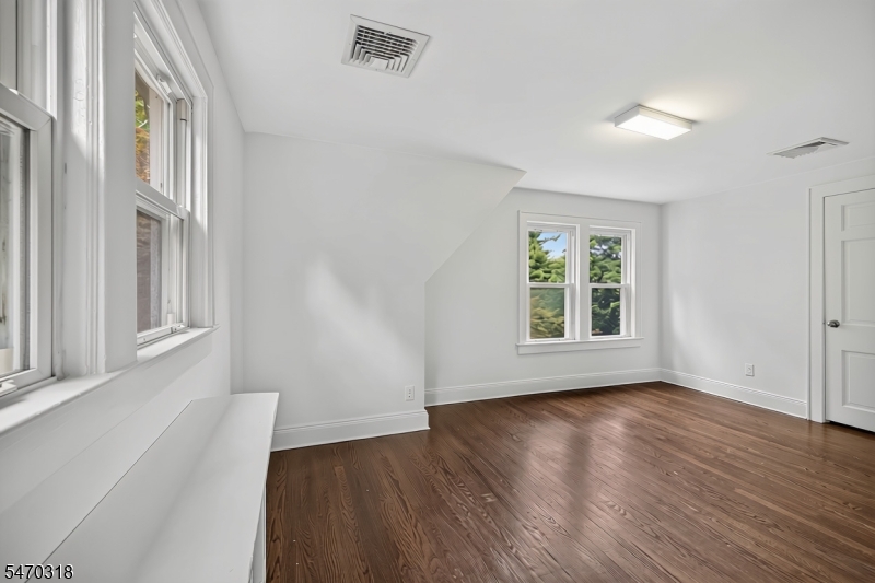 1208 Pompton Avenue Cedar Grove NJ 07009
