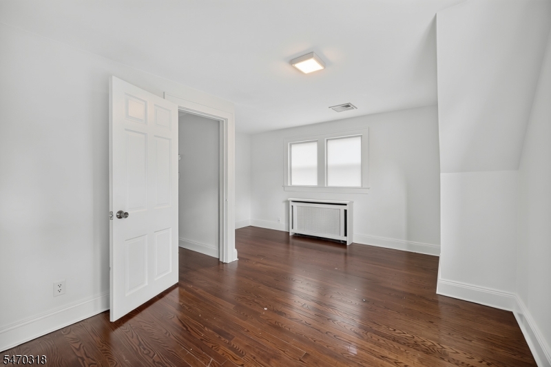 1208 Pompton Avenue Cedar Grove NJ 07009