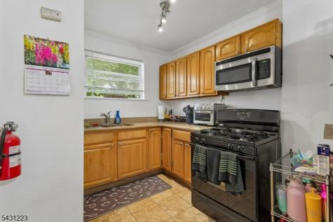 47 Chestnut Street West Orange NJ 07052