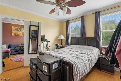 47 Chestnut Street West Orange NJ 07052