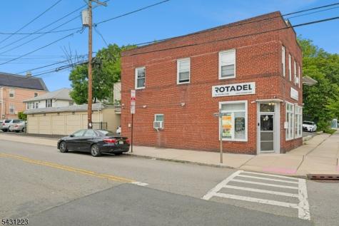 47 Chestnut Street West Orange NJ 07052