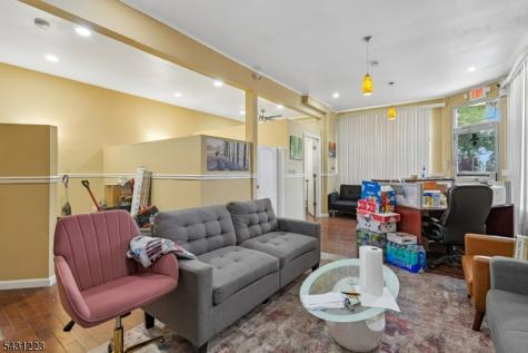 47 Chestnut Street West Orange NJ 07052