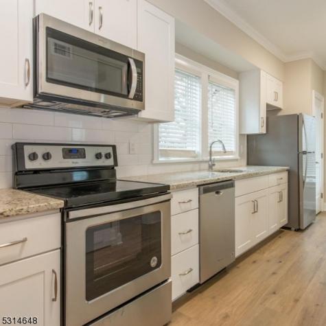 84 Auburn Street Paterson NJ 07501