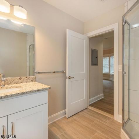 84 Auburn Street Paterson NJ 07501