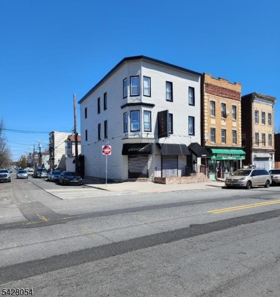 415 Central Avenue Newark NJ 07107