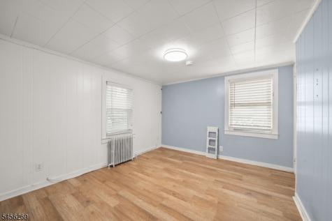 36 W Somerset Street Raritan NJ 08869