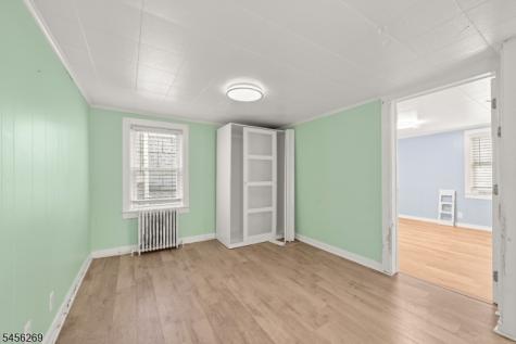 36 W Somerset Street Raritan NJ 08869