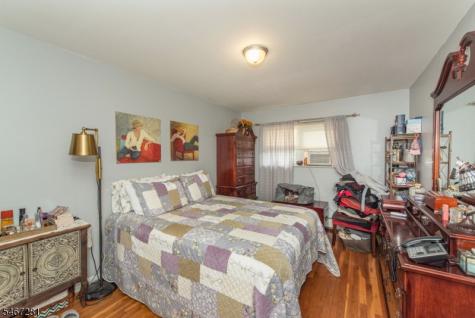 231 9TH Street Fairview NJ 07022