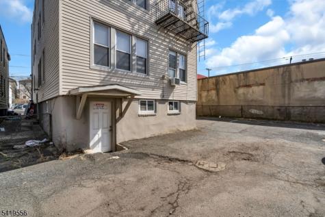305 Cator Avenue Jersey City NJ 07305