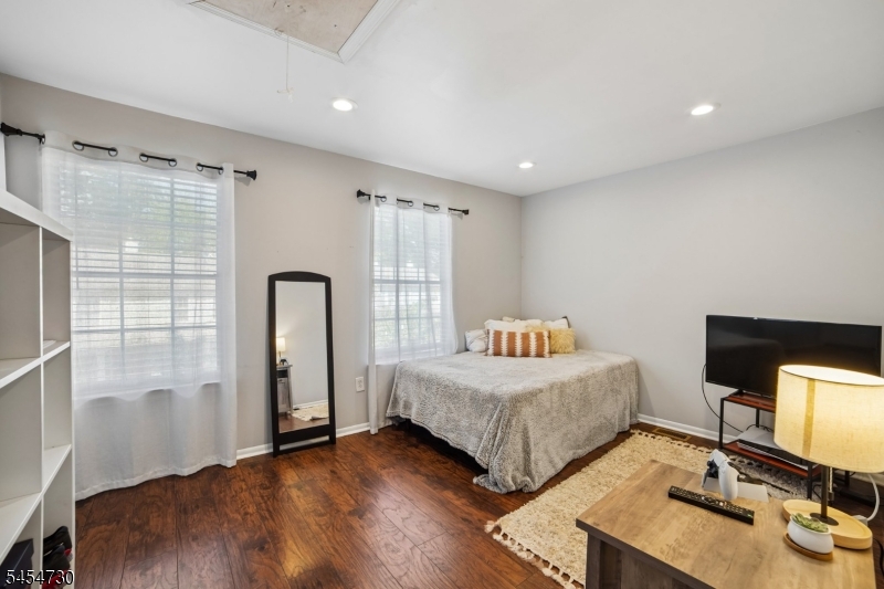 355 Tebe Place Union NJ 07088