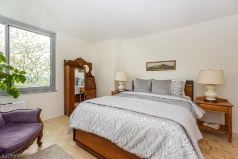 1 Claridge Drive Verona NJ 07044