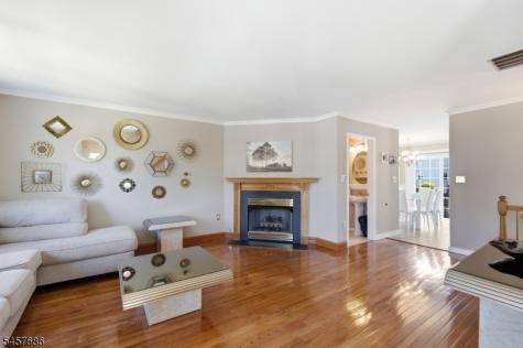 401 Tulsa Court Independence NJ 07840