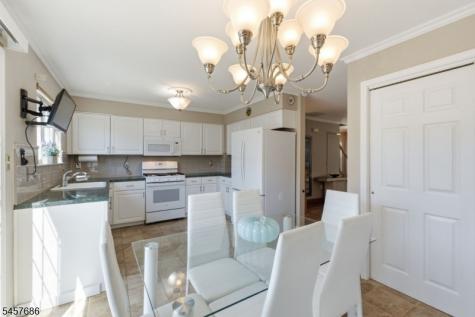 401 Tulsa Court Independence NJ 07840