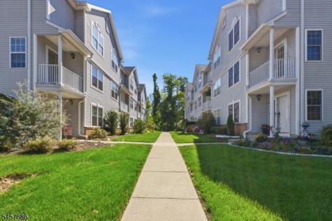 401 Tulsa Court Independence NJ 07840