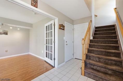 401 Tulsa Court Independence NJ 07840
