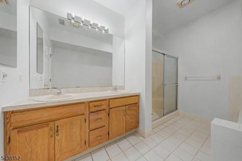 122 Richmond Road West Milford NJ 07480
