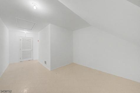 122 Richmond Road West Milford NJ 07480