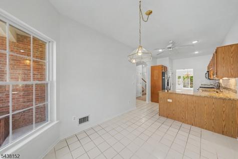 122 Richmond Road West Milford NJ 07480