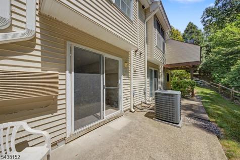 122 Richmond Road West Milford NJ 07480