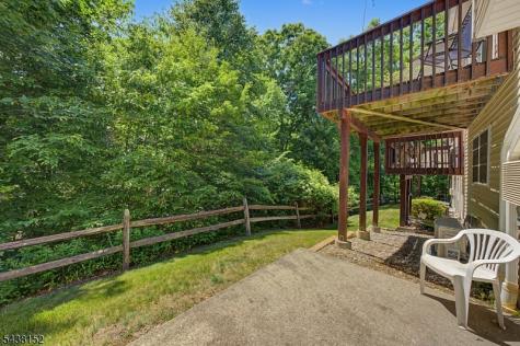 122 Richmond Road West Milford NJ 07480