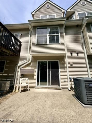 122 Richmond Road West Milford NJ 07480