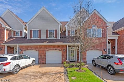 8 Schmidt Circle Watchung NJ 07069