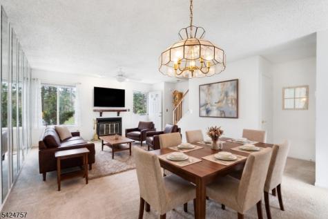 81 Woodland Drive Roselle NJ 07203