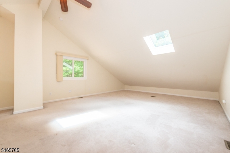 5 Steamboat Drive Vernon NJ 07462