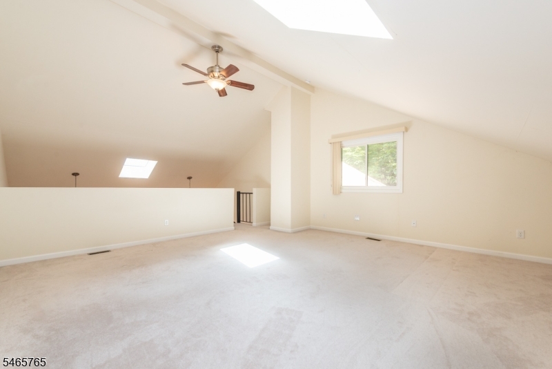 5 Steamboat Drive Vernon NJ 07462