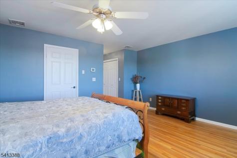 180 Marion Drive West Orange NJ 07052