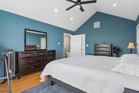 389 Digaetano Terrace West Orange NJ 07052