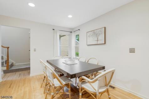23 Eton Court Bedminster NJ 07921