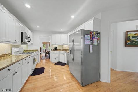 4 Jesse Court Montville NJ 07045