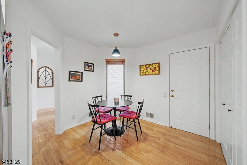4 Jesse Court Montville NJ 07045