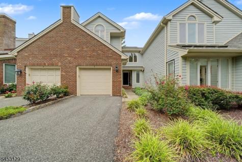 4 Jesse Court Montville NJ 07045