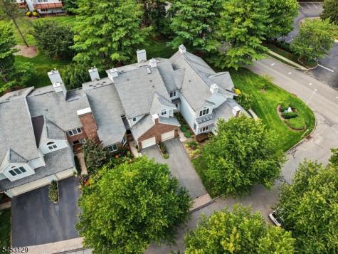 4 Jesse Court Montville NJ 07045