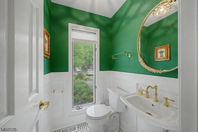 4 Jesse Court Montville NJ 07045