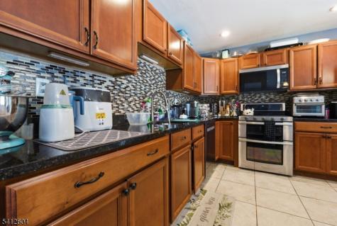 1 Brookview Lane Hardyston NJ 07419