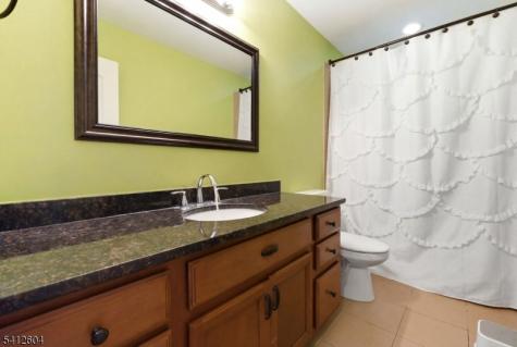1 Brookview Lane Hardyston NJ 07419