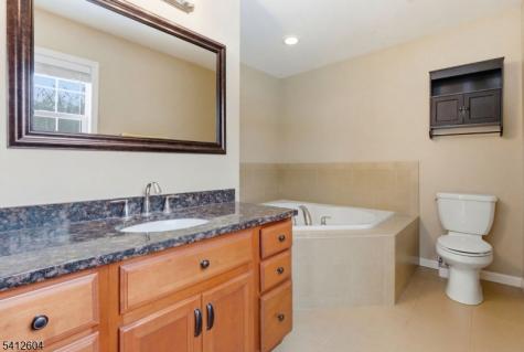 1 Brookview Lane Hardyston NJ 07419