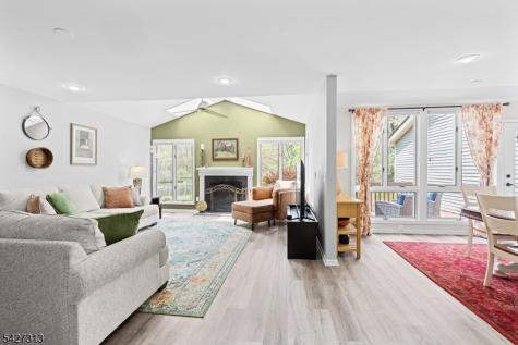 79 Old Fourth Drive Jefferson NJ 07438
